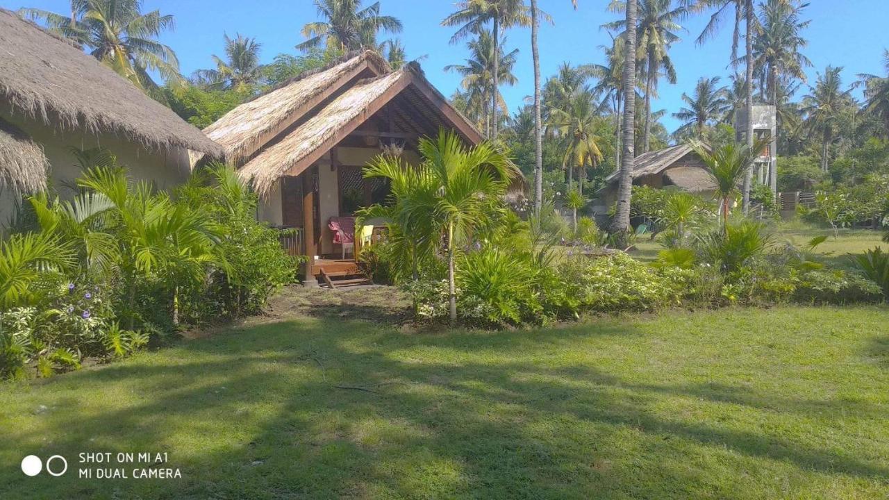 Rumah Sunyi Gili Trawangan Exterior photo