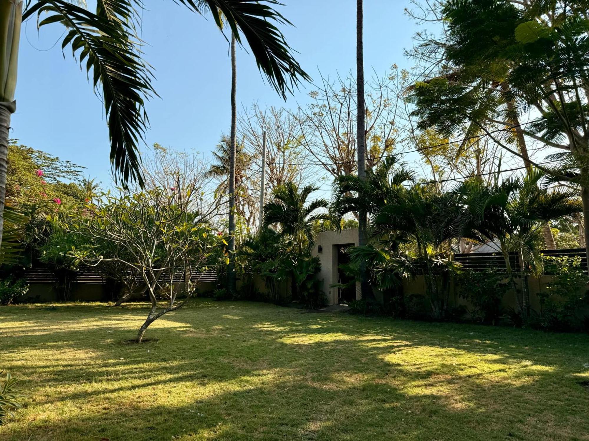 Rumah Sunyi Gili Trawangan Exterior photo